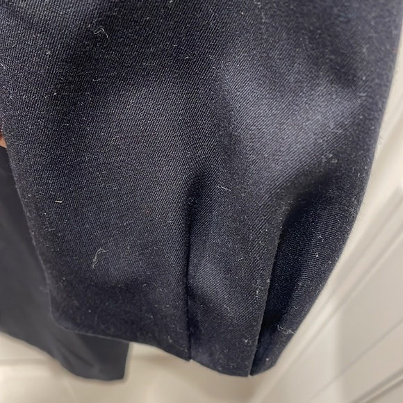 Black dress - Picture 3 of 4